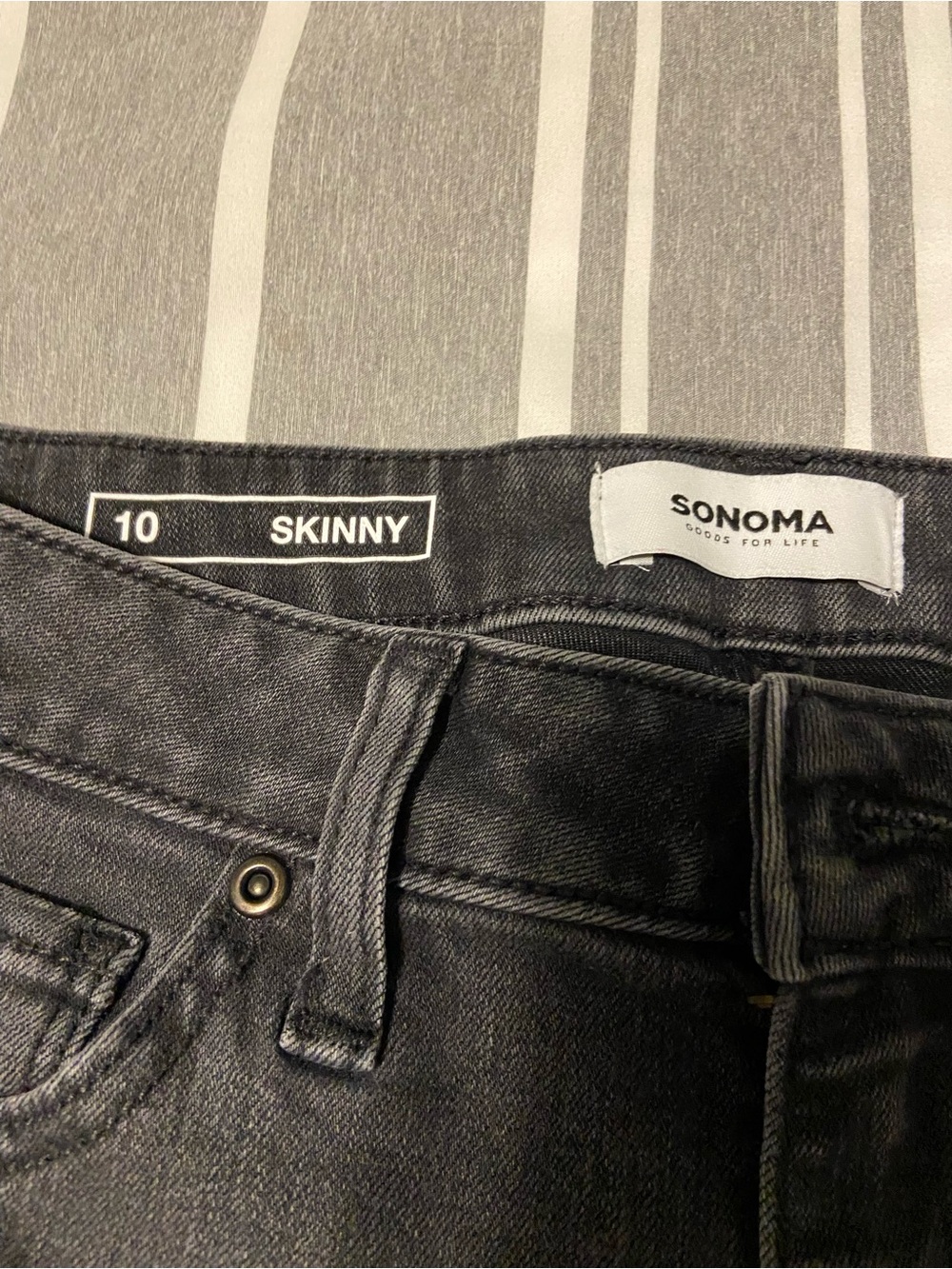 Sonoma Black Skinny Jeans - Picture 3 of 5